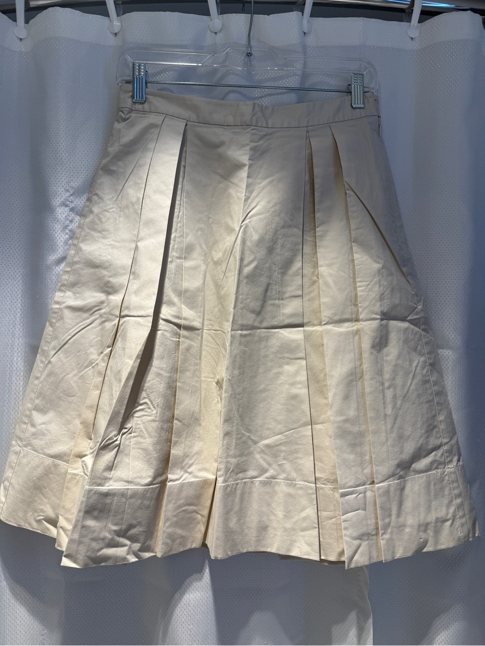 Club Monaco Pleated A-Line Skirt - Cream